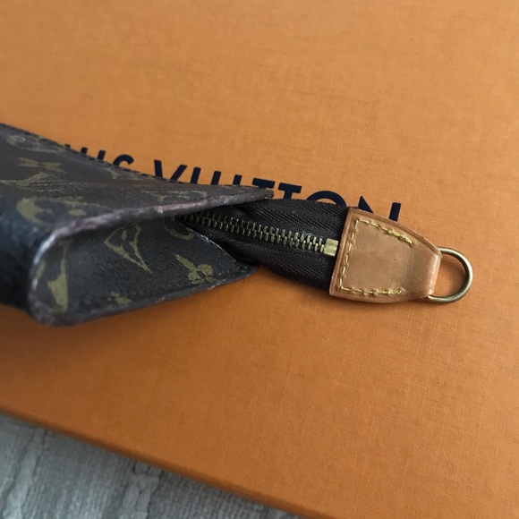 Vintage Louis Vuitton bucket bag pouch - Picture 4 of 9